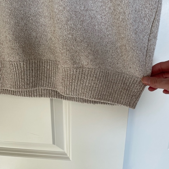 THE SWEATER SHOP vintage sweater - Picture 3 of 9